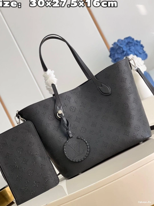 LOUIS VUITTON MM BLOSSOM 0115